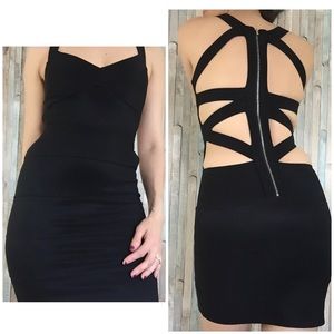 Walter by Walter Baker Strap Back Evening Dress A4